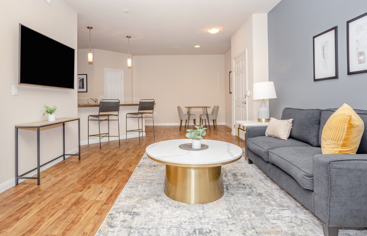 Foto principal - 3370 St Rose Pkwy