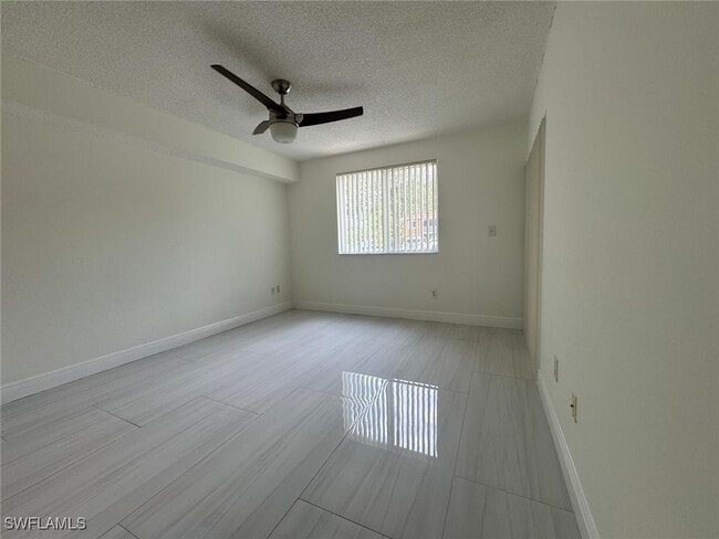 Building Photo - 1830 Florida Club Cir