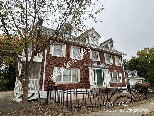 Foto del edificio - 1100 SW Fillmore St