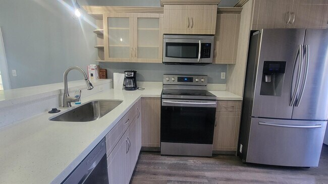 Foto del edificio - 9520 W Daffodil Ln
