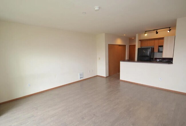 Photo - 668 S Lane St Townhome