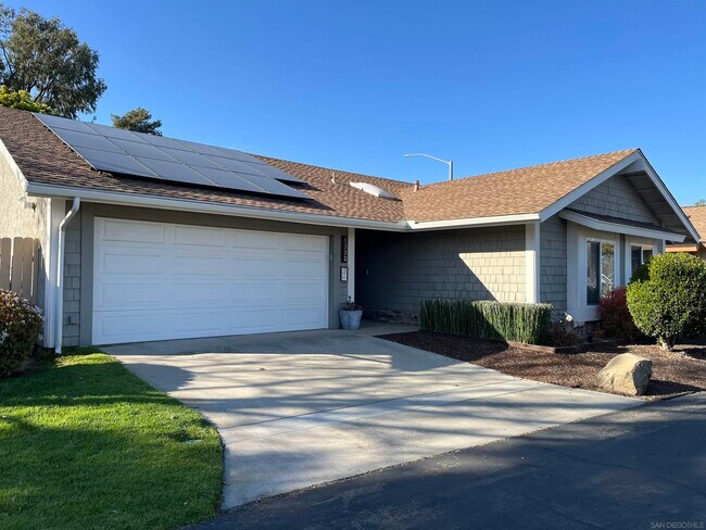 Building Photo - 1332 El Corral Ln