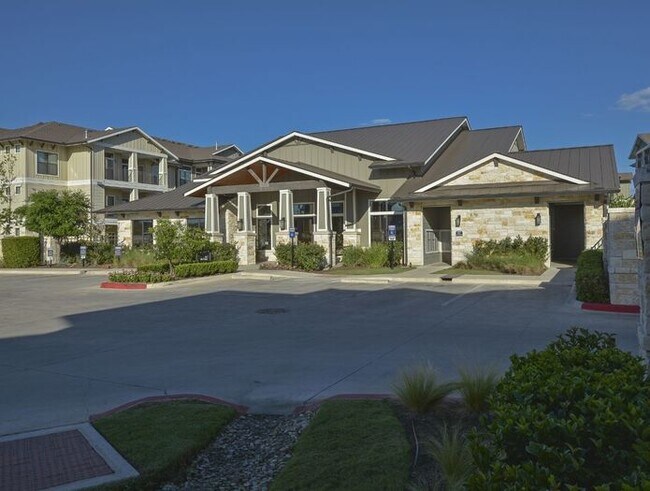 Foto del edificio - 11300 Farrah Ln