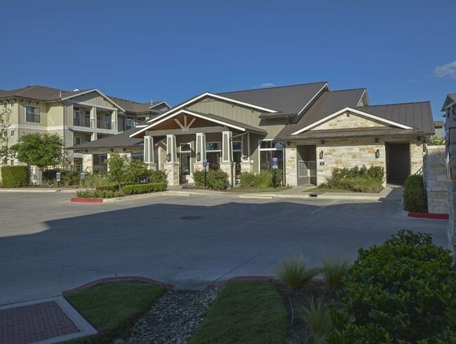 Building Photo - 11300 Farrah Ln