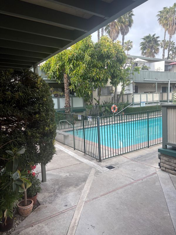 Foto principal - 7254 Hollywood Blvd