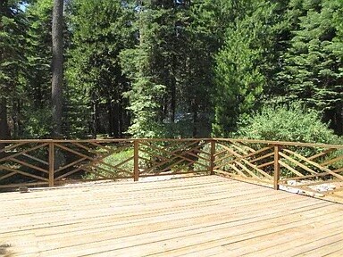 Foto del edificio - 770 Lovers Leap Rd