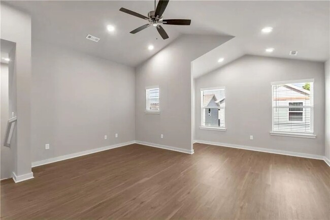 Foto del edificio - NEW 2 Bedroom Lofts In Centerton, Arkansas!