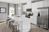 Foto principal - 13 Midland Ave