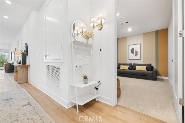 Building Photo - 4303 Rivington