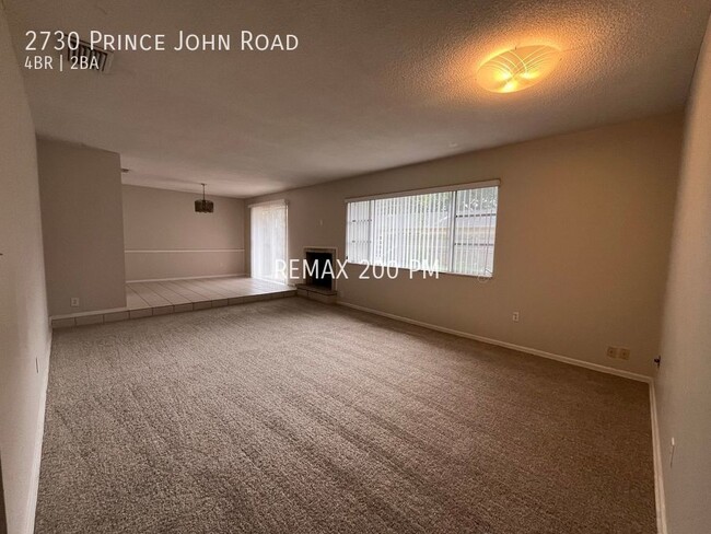 Foto del edificio - 2730 Prince John Rd