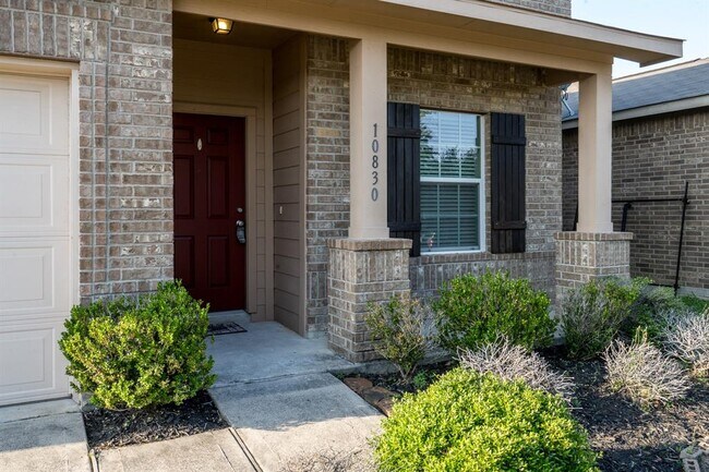 Building Photo - 10830 Harston Dr