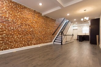 Building Photo - 617 S Lehigh St