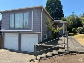 Building Photo - 435 Riverview Blvd