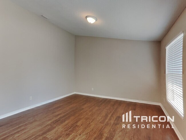 Foto del edificio - 1240 Fleetwood Dr NW