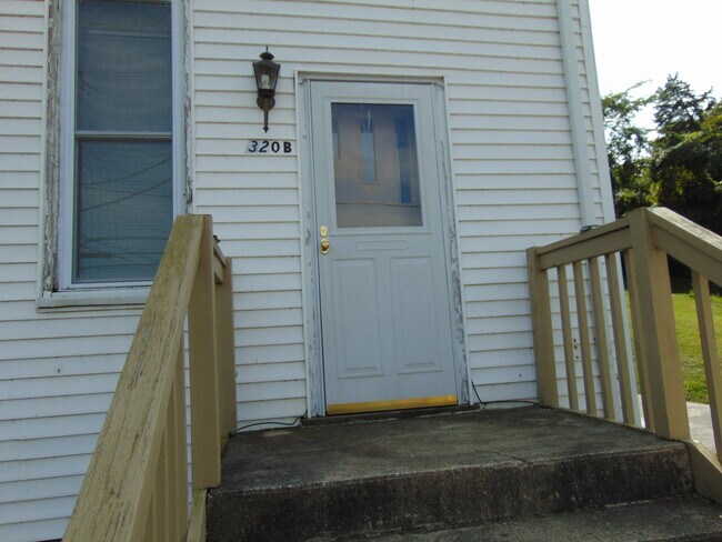 Building Photo - 320 E Van Emmon St