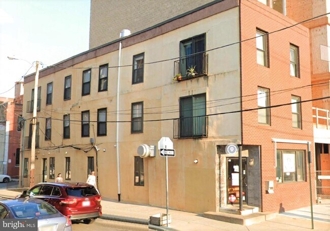 Building Photo - 1149 N 3rd St