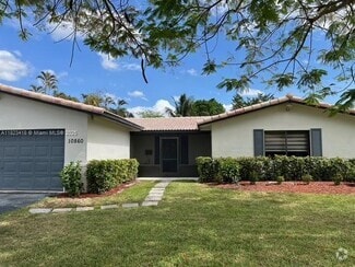 Building Photo - 10860 NW 40th St