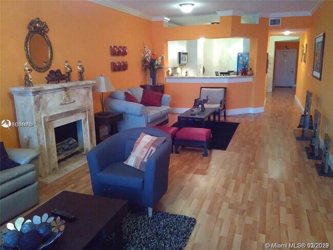 Foto del edificio - 10730 NW 66th St