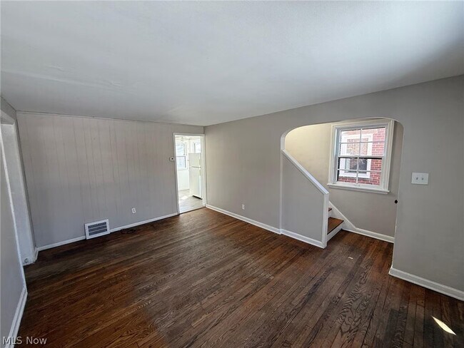 Building Photo - 5713 South Blvd