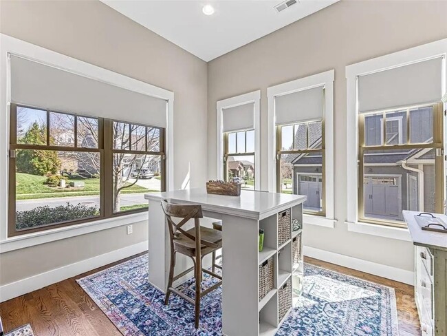 Building Photo - 61 Barnrock Dr