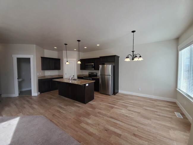 Foto del edificio - 4329 W Quiet Shade Dr