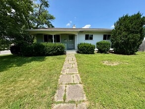 Building Photo - 2562 Bristol Rd