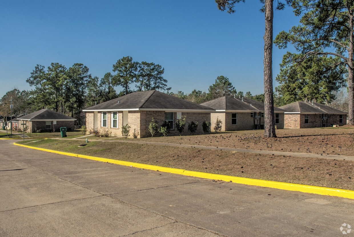 Prince Hall Apartments Apartments in Silsbee, TX