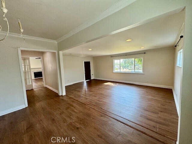 Building Photo - 45 E Mariposa St