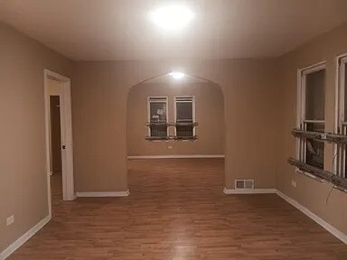 Foto del edificio - 5005 W Chicago Ave