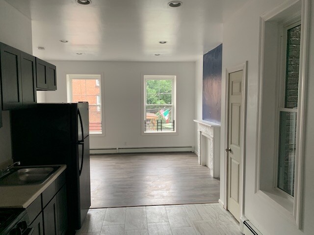 Living Room - 57 Carpenter Ave
