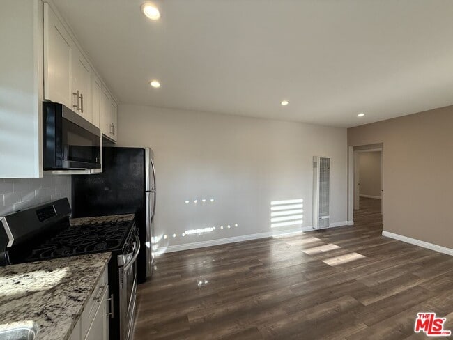 Foto del edificio - 2012 S Holt Ave