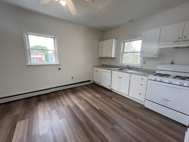 Foto del edificio - 4721 Maripoe St