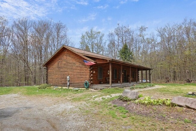 Building Photo - Peaceful Log Home Retreat – Long-Term Beck...