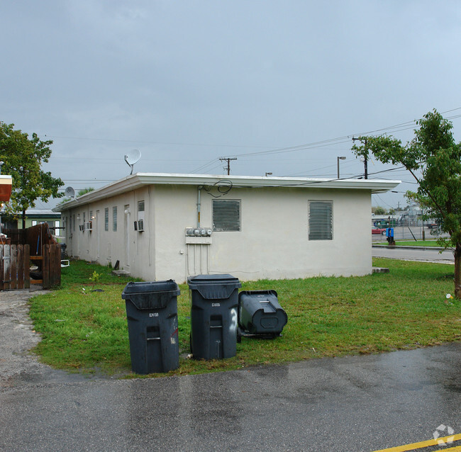 Building Photo - Our Community Apartments at Collins