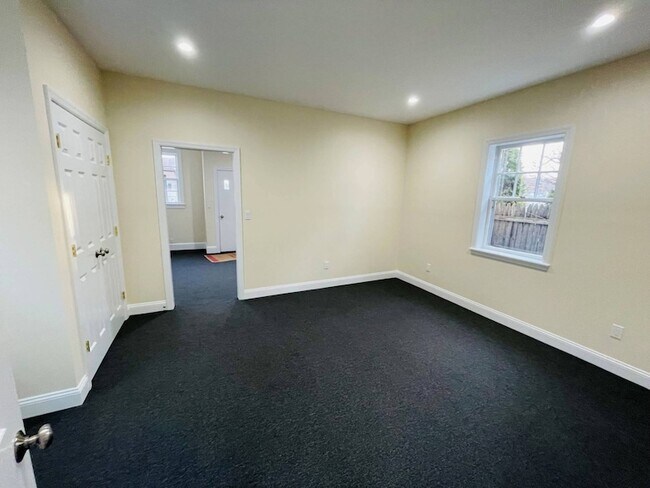 Foto del edificio - 0 Grove St