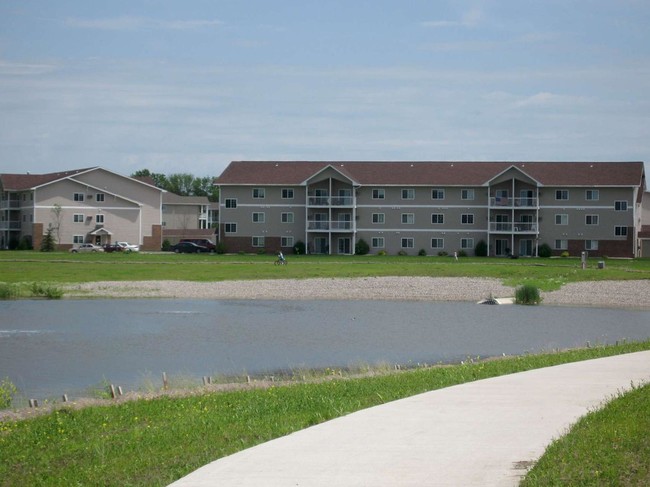 Foto del edificio - Eagle Lake Apartments