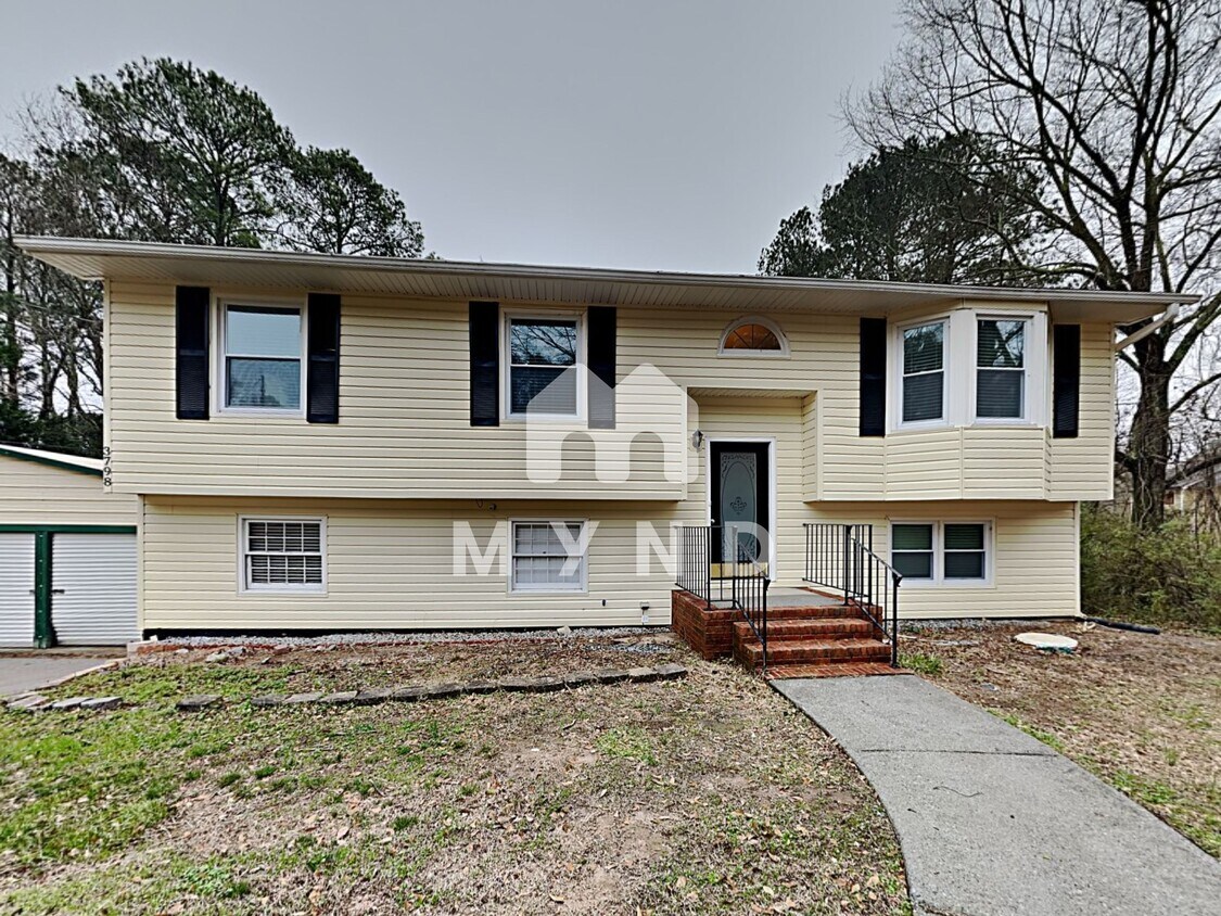 Primary Photo - 3798 Leach Rd