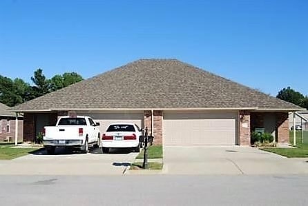 Foto principal - 1554 Willowbrook Dr