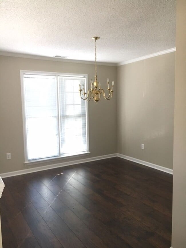 Building Photo - 3BR Stonybrook House Available July 2024