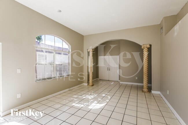 Foto del edificio - 12964 NW 8th Ln