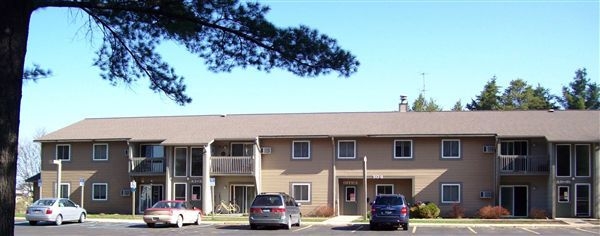 Primary Photo - Kalkaska Woods Apartments