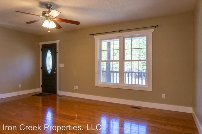 Building Photo - 3 br, 2 bath House - 18 Alex Way