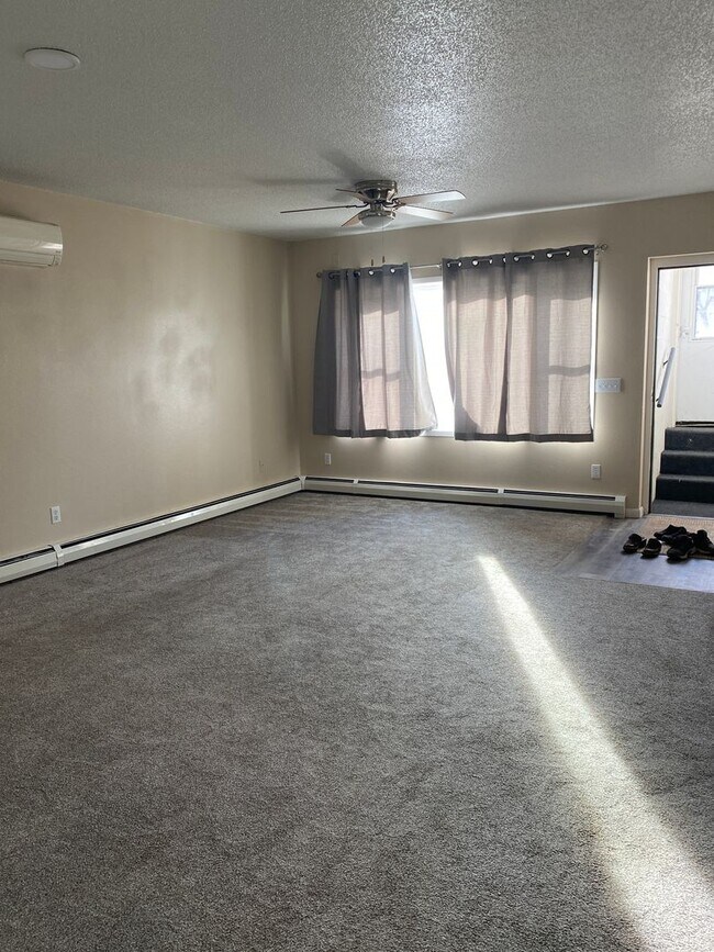 Foto del edificio - 2 bed 1 bath House