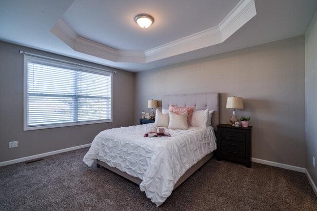 Foto del edificio - 512 Dearbaugh Ave