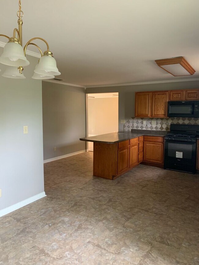 Foto del edificio - 4/2 Fenced Yard and Pet Friendly. SHISD