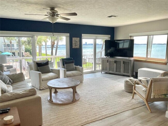 Foto del edificio - 1451 Gulf Blvd