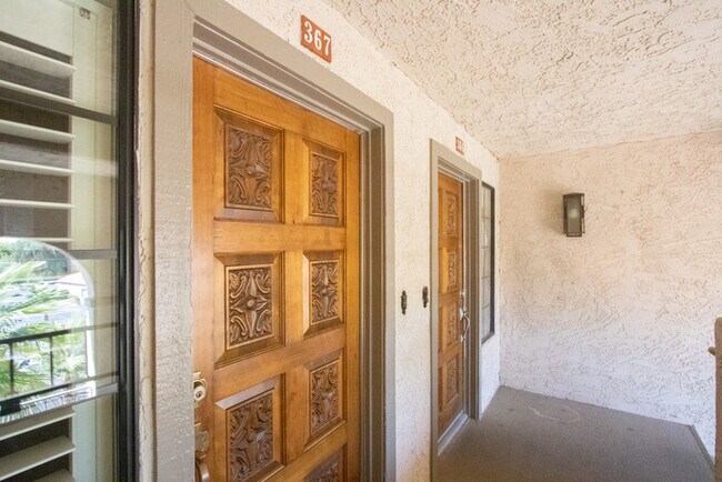 Building Photo - 10080 E Mountainview Lake Dr