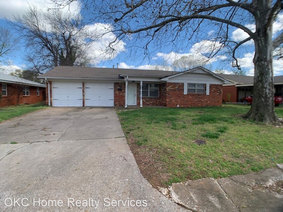 Foto principal - 3 br, 2 bath House - 3216 Shadybrook Drive