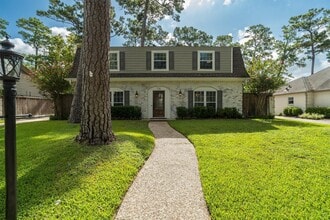 Building Photo - 726 Thistlewood Dr