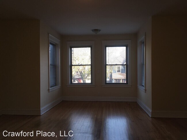 Building Photo - 4128 N Pulaski Rd